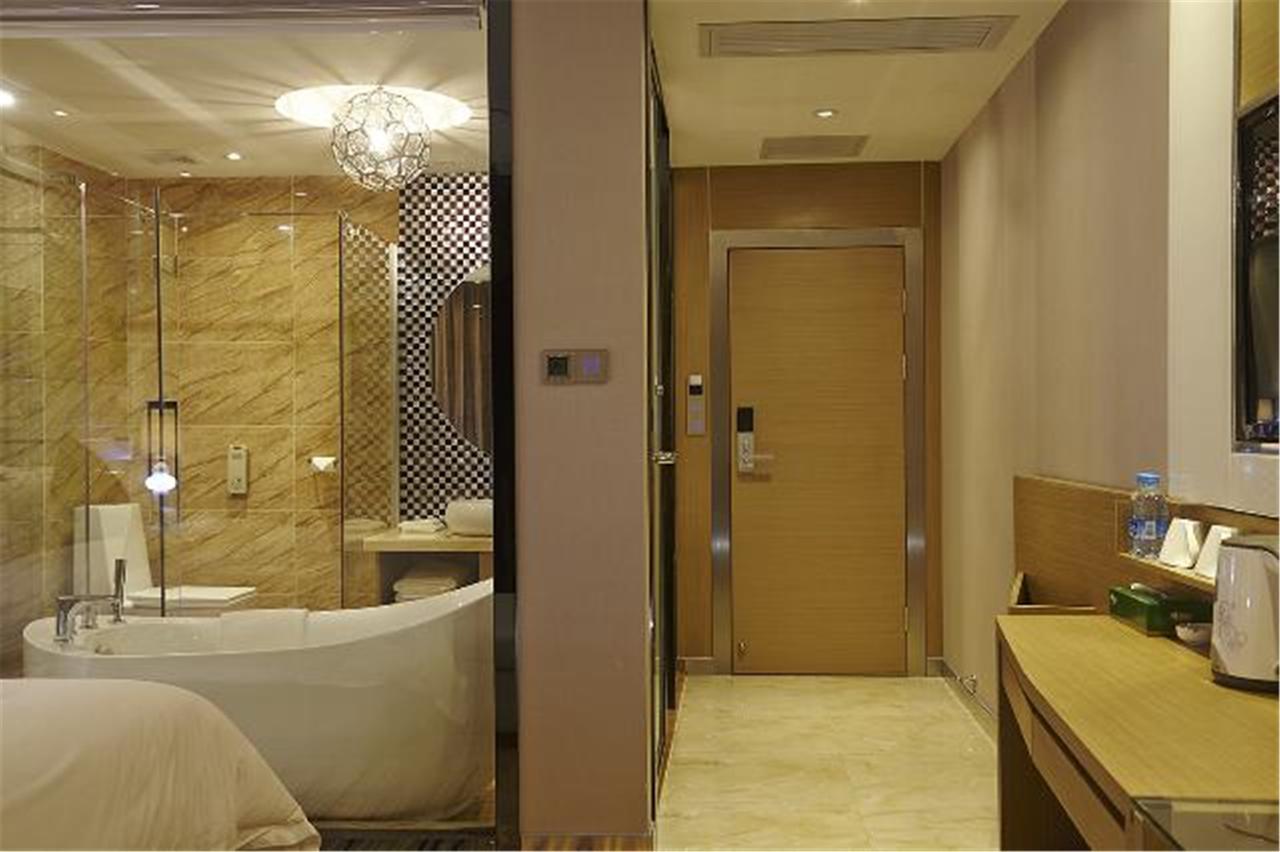 Lavande Hotel Baogang Avenue Guangbai Xinyi Branch Guangzhou Exterior photo