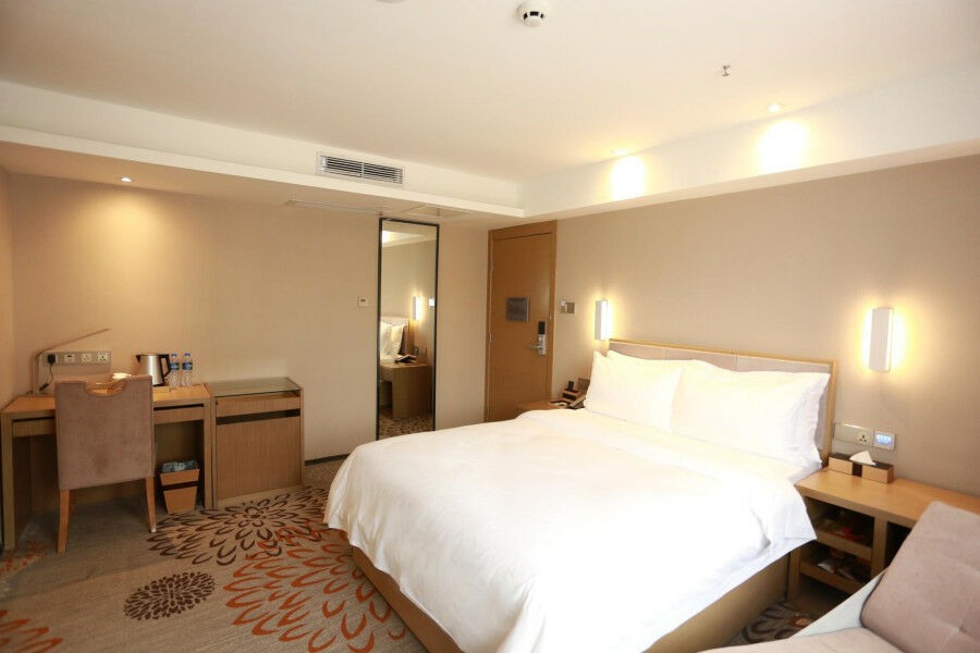 Lavande Hotel Baogang Avenue Guangbai Xinyi Branch Guangzhou Exterior photo