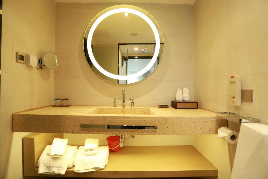 Lavande Hotel Baogang Avenue Guangbai Xinyi Branch Guangzhou Exterior photo